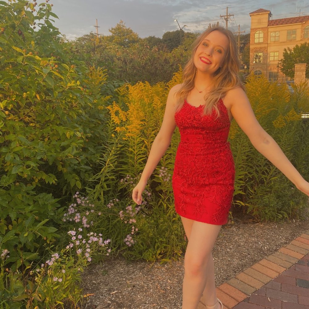 Red Lace Sherri Hill Homecoming Dress - Size 4